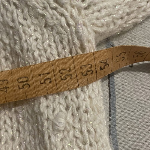 Women's sweater white like new, sizes M and L