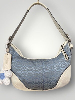 Coach hobo bag signature canvas light blue, like new