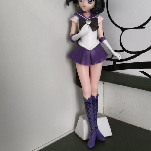 Sailor Saturn figure like new