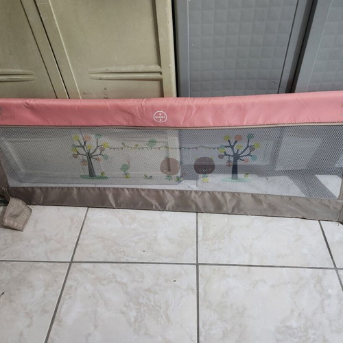 Bed rail protector
