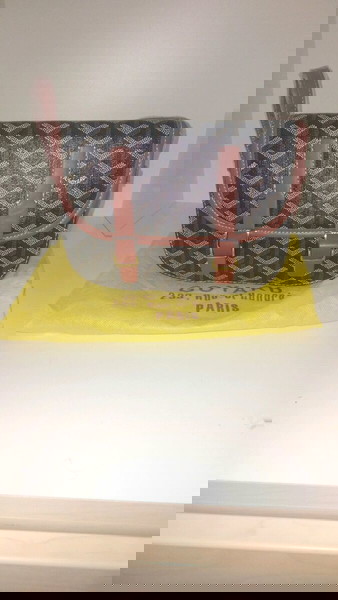 Goyard messenger bag