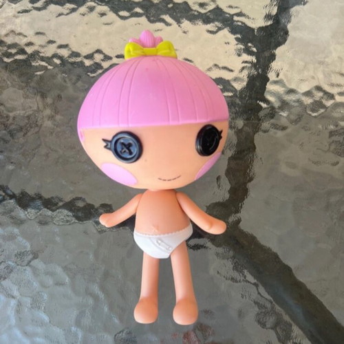 Lalaloopsy doll used in very good condition