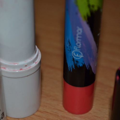 Lipsticks used, 5 shades pink, nude, peach, brown, coral