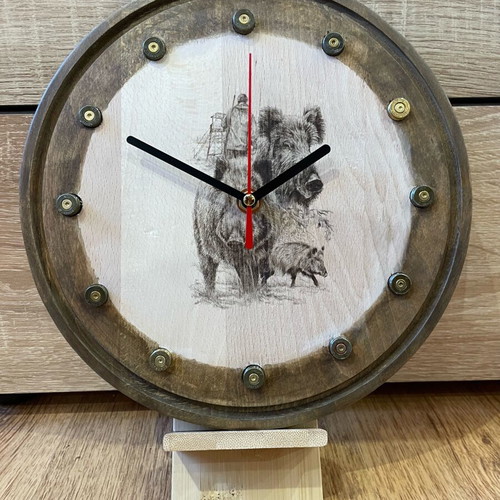Hunting wall clock new, wooden with engraved design and silent mechanism