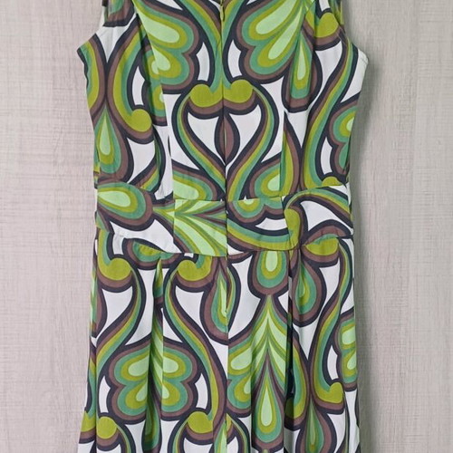 Summer sleeveless dress green, brown white