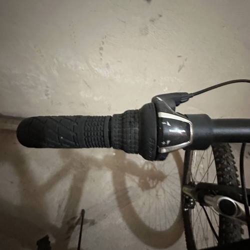 Interbike Tornado mountain bike with front suspension