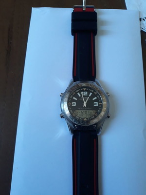 Ρολόι χειρός ανδρικό μεταχειρισμένο