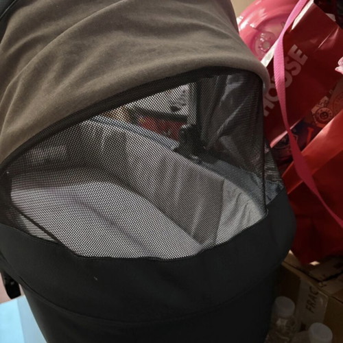 Mamas & Papas carrycot used, Ocarro series
