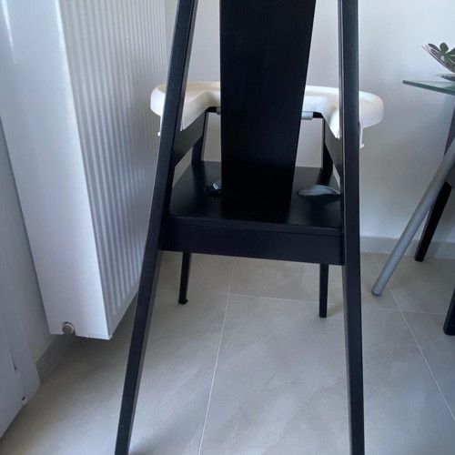 Blames IKEA baby high chair