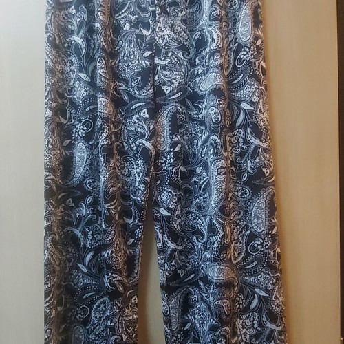 Sandra Fellini women's pants like new, black and white paisley pattern, size M