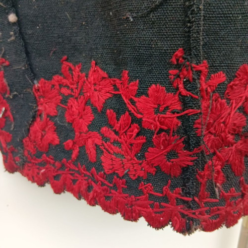 Collectible traditional wool dress vintage No 130 used