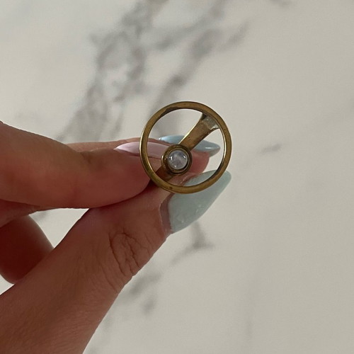 Handmade women's ring used with gray semi-precious stone