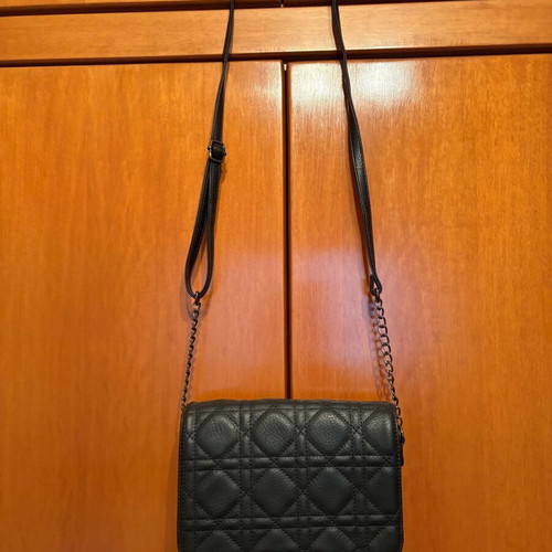 Women's shoulder bag like new, black