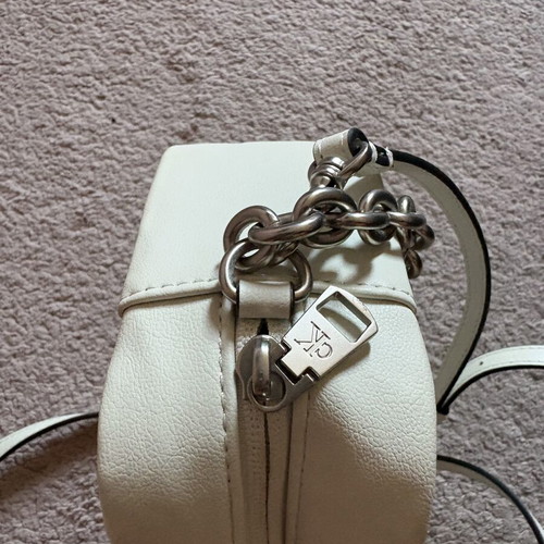 Calvin Klein shoulder bag new, white