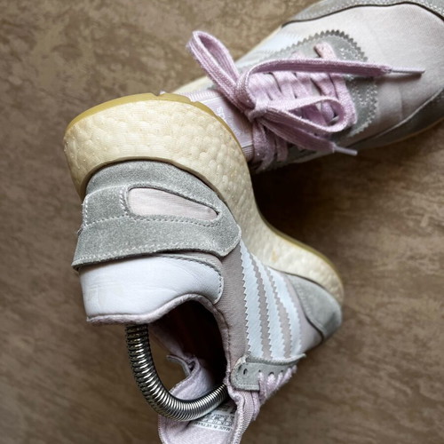 Adidas Original athletic shoes like new, size 37-37.5, pink and grey suede