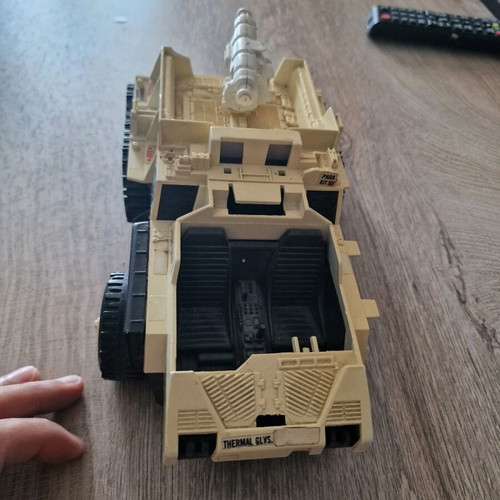 G.I Joe vehicle used without wheel