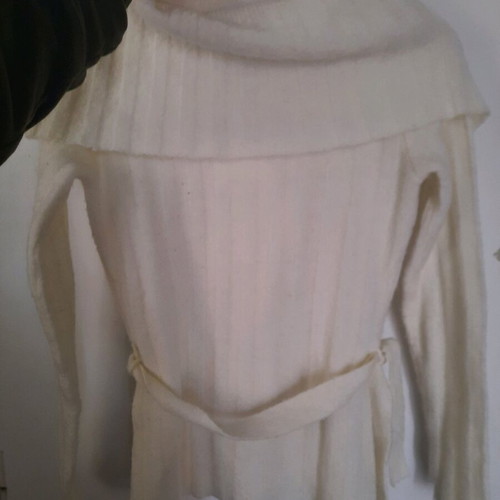 Pullover new with slim fit, cream, size S