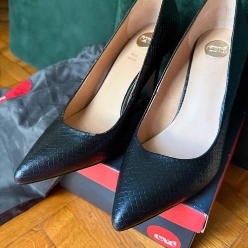 Exe leather high heels black snake pattern size 39 like new