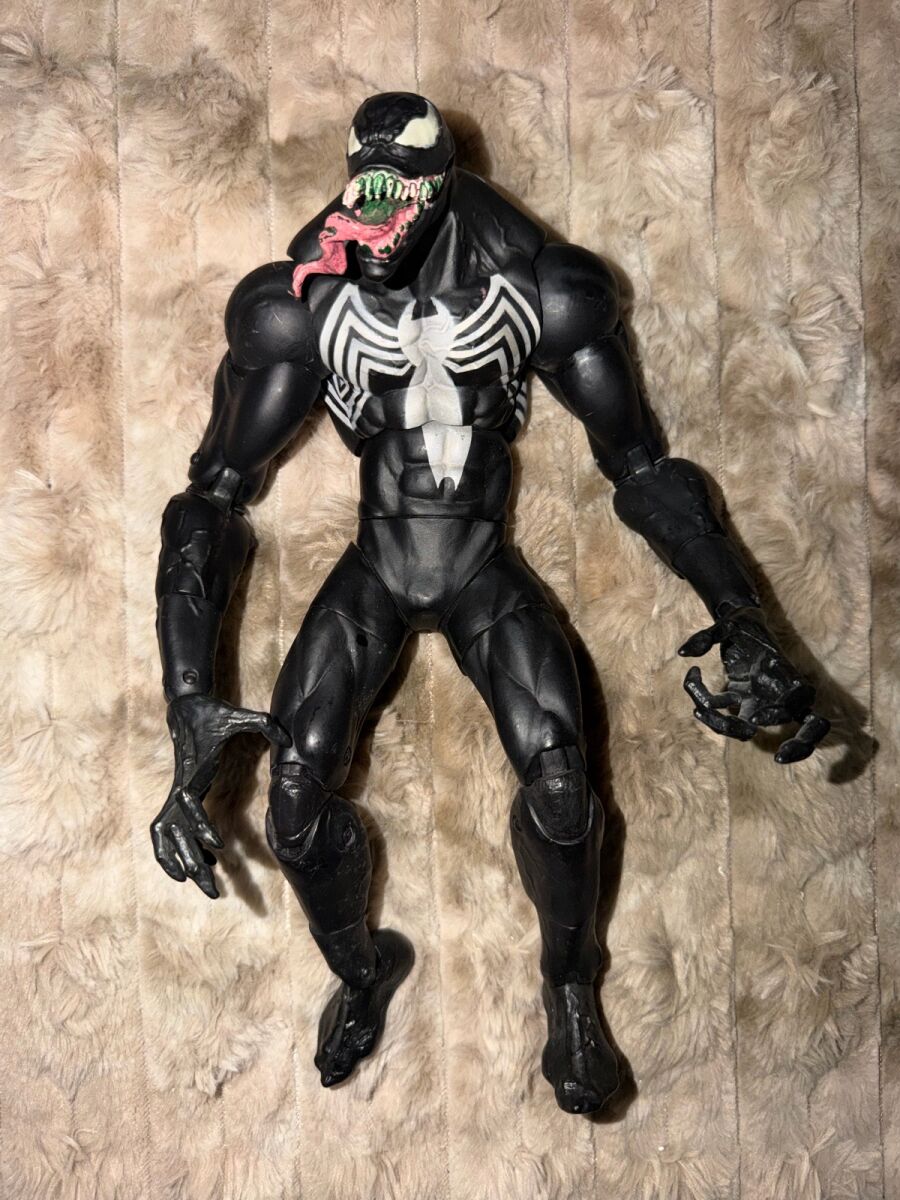 Toy Biz Marvel 12” Venom Deluxe action… - € 55,00 - Vendora.cy