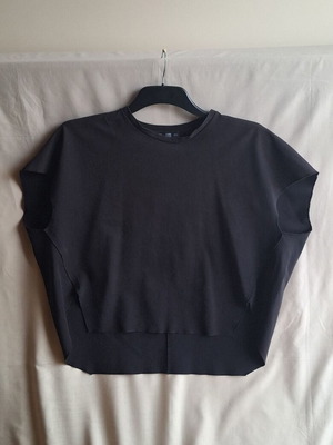 ZARA Basic Μαύρο Ασύμμετρο Top Boxy Fit σαν καινούργιο