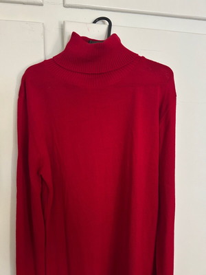 Boohoo Knitted Mini/Midi Dress Size Large Red Like New