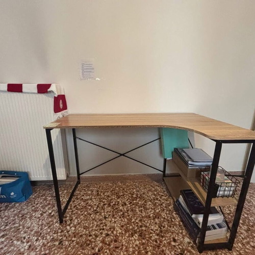 Desk like new