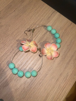 Handmade earrings like new