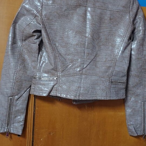 Women's jacket like new, spring and autumn, beige faux leather