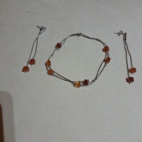 Silver 925 bracelet and earrings set with semi-precious honey stones like new