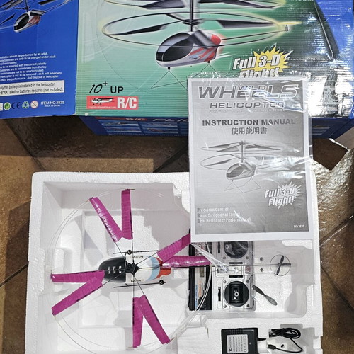Wild Wheels Upper Air Herald 3835 vintage RC helicopter full set