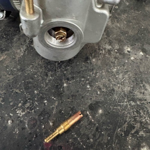 Carburetor PWK 22 like new with Nikme 22 neck and Apido filter