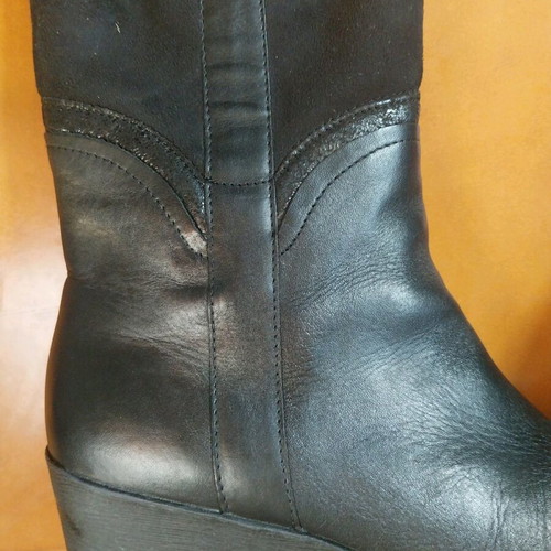 Caprice leather ankle boots black, like new, size 37