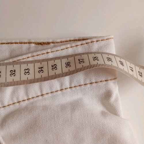White women's jeans size M, like new
