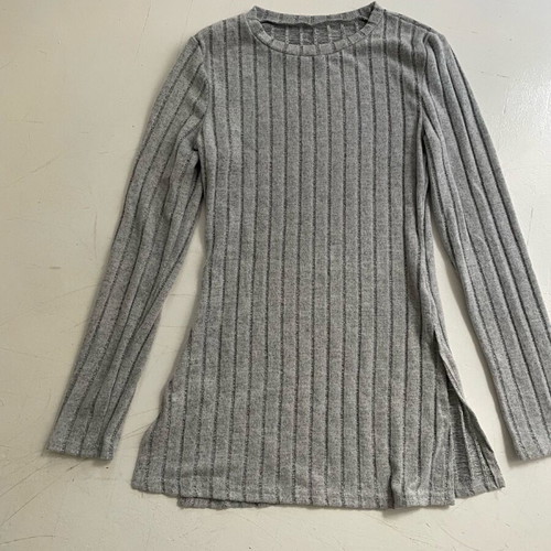 Thin warm blouse unused, size S
