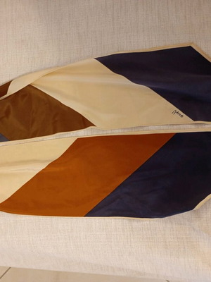 Scarf like new, multicolored