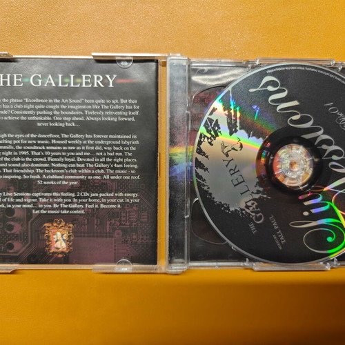 The Gallery Live Sessions 2CD like new, electronic music