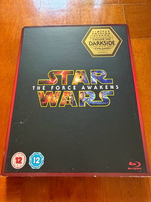 Star Wars The Force Awakens Blu-ray limited edition like new with English subtitles
