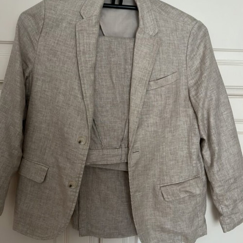 Zara Boys λινό κοστούμι μπεζ για 9 ετών σαν καινούργιο
