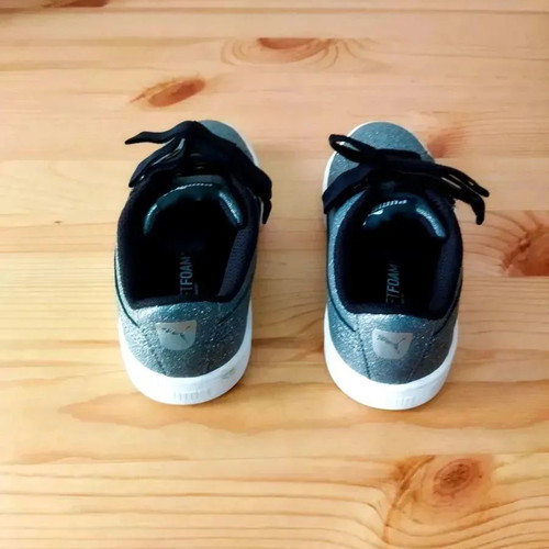 Puma girls' athletic shoes new size 30