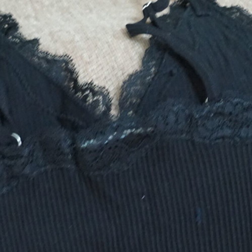 Pull & Bear women's crop top like new, black, size S