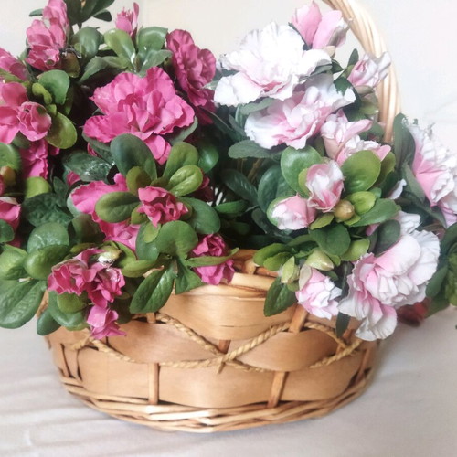 Basket with flowers like new
