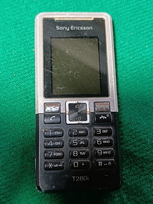 Sony Ericsson T280i κινητό τηλέφωνο χωρίς μπαταρία