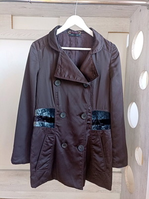Gucci lightweight coat like new, brown, size S