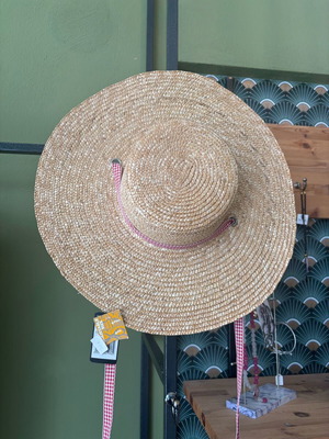 Vintage beige hat new one size