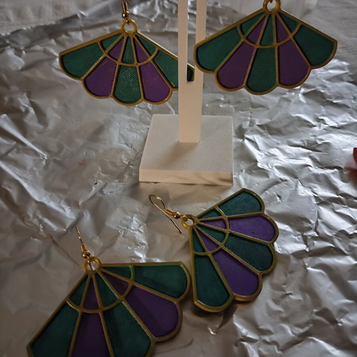Dahlia earrings 3D printed, hand-painted, gold back, purple and blue front