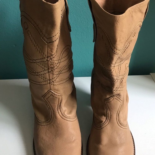 Bershka leather ankle boots like new, beige, mid-calf, size 39