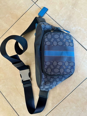 Coach ανδρική crossbody τσάντα σε άριστη κατάσταση
