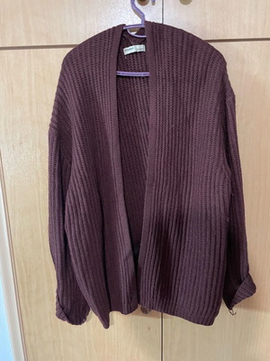 Knitted cardigan bordó used, size M, brown-bordó