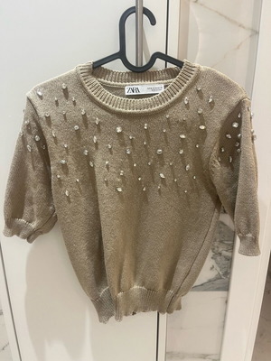 Zara beige blouse new with strass size M