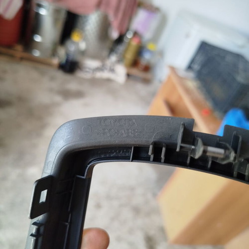 Yaris Xp13 Radio Frame like new, genuine Toyota